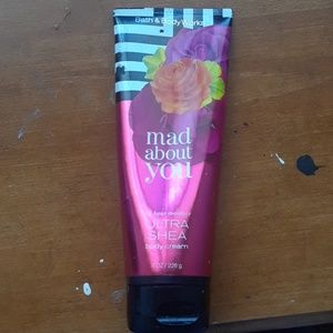 Bath & Body Works lotion
